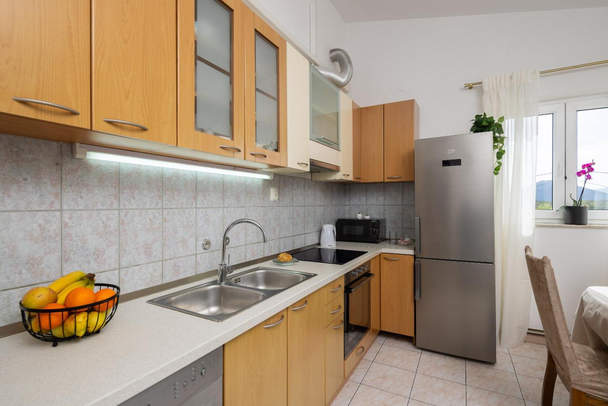 Holiday Residence Maja Katuni Εξωτερικό φωτογραφία