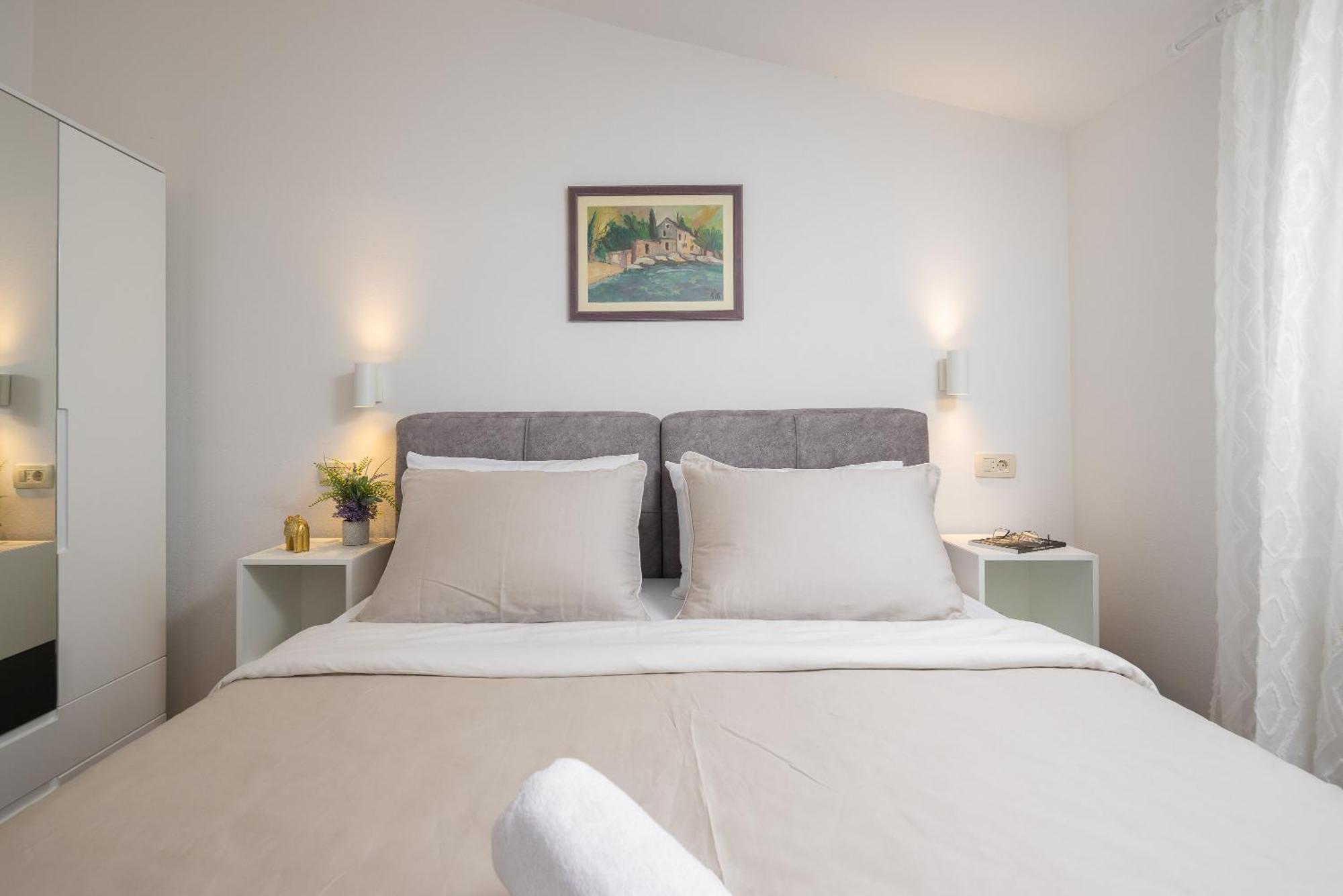Holiday Residence Maja Katuni Εξωτερικό φωτογραφία