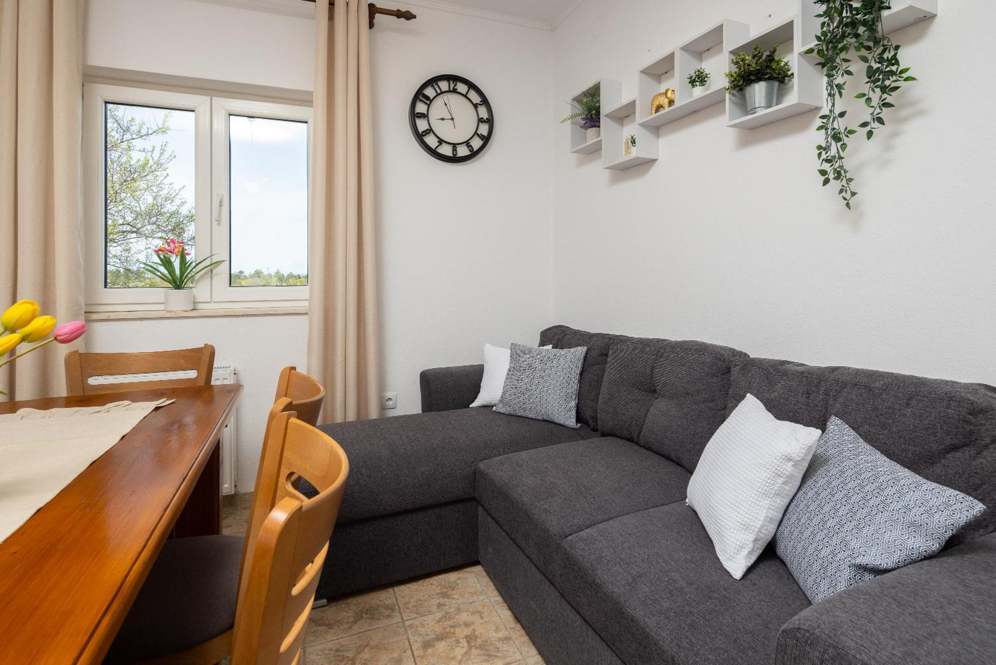 Holiday Residence Maja Katuni Εξωτερικό φωτογραφία